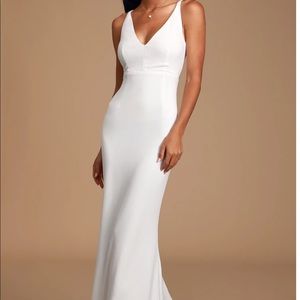 Lulu’s Melita White Sleeveless Maxi Dress
